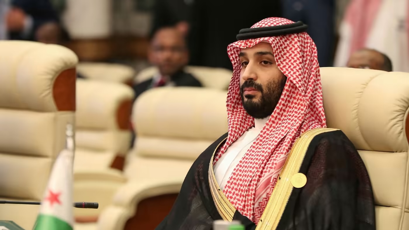 Saudi Arabia tries to lure multinationals from Dubai